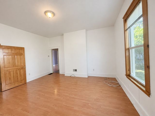 46 Court St 1, Newton, MA 02458