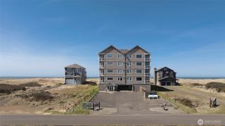 1377 Ocean Shores Boulevard #203, Ocean Shores, WA 98569