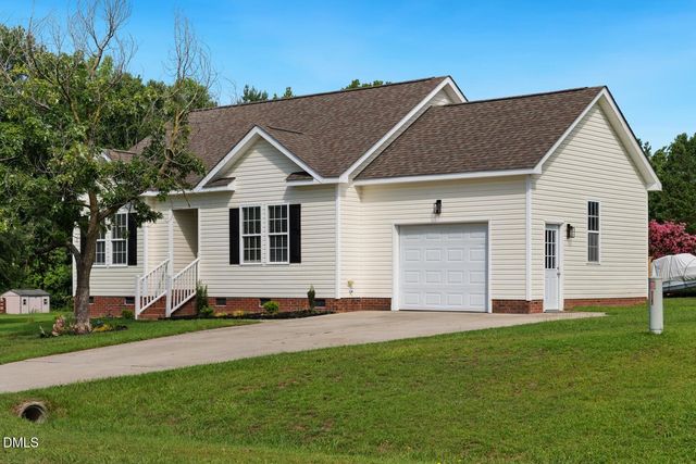 295 Jared Drive, Fuquay Varina, NC 27526