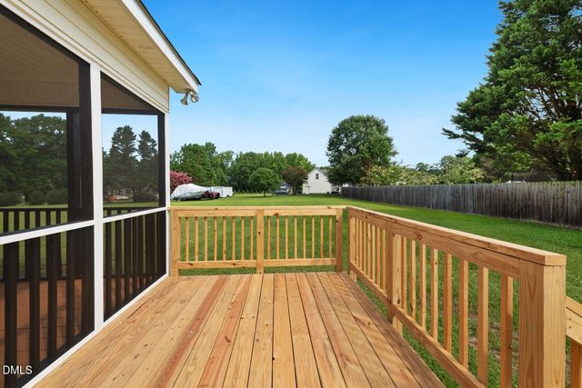 295 Jared Drive, Fuquay Varina, NC 27526