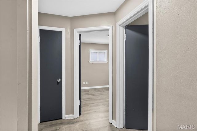 90 La Havre Circle, Florissant, MO 63031