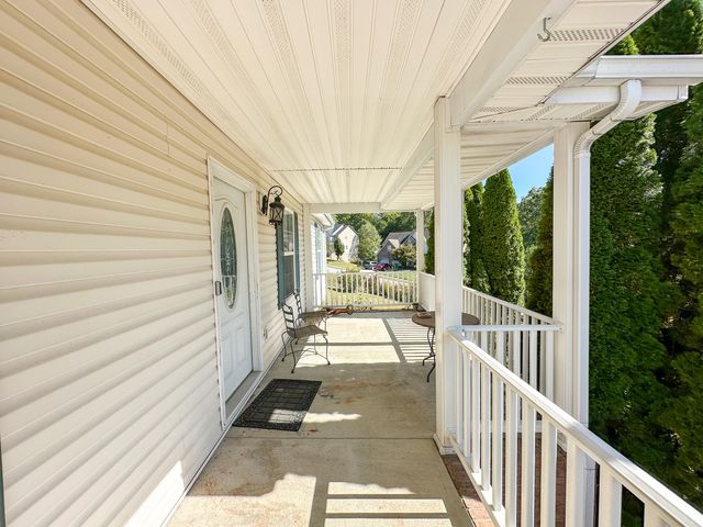 426 Bryants Way, London, KY 40741