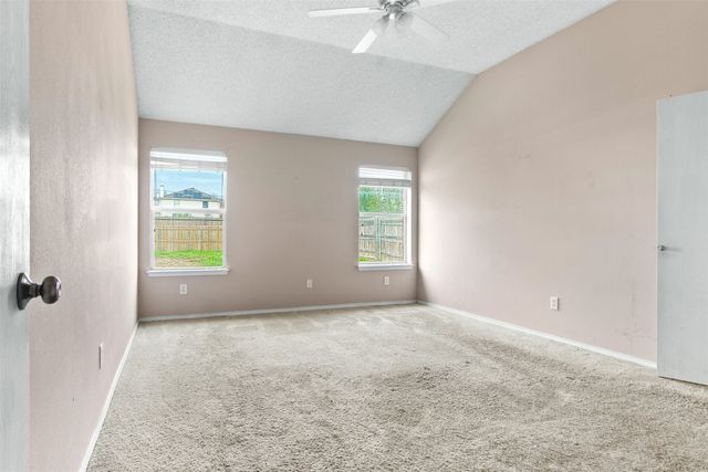 809 Elbe Drive, Arlington, TX 76001