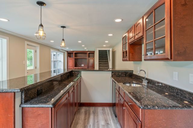 4080 NW 46th Place, Des Moines, IA 50310