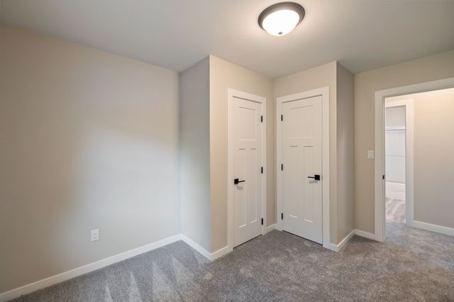 4080 NW 46th Place, Des Moines, IA 50310