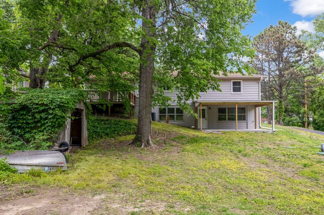 4080 NW 46th Place, Des Moines, IA 50310