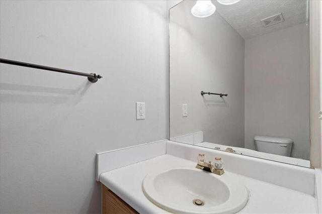 2628 ESSEX Court, Conyers, GA 30013