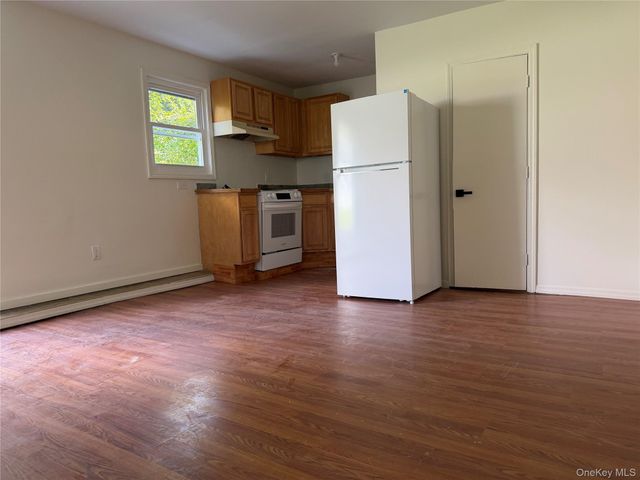 50 S Montgomery Street 5, Walden, NY 12586