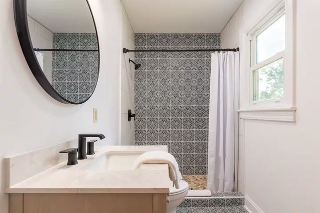 919 Granada Ave, Nashville, TN 37206