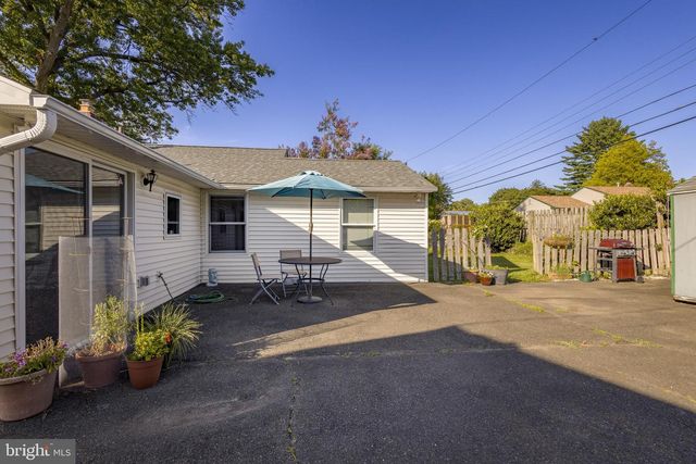 31 WYNDMOOR DR, Glenside, PA 19038