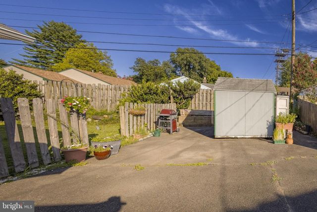 31 WYNDMOOR DR, Glenside, PA 19038
