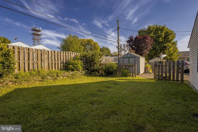 31 WYNDMOOR DR, Glenside, PA 19038