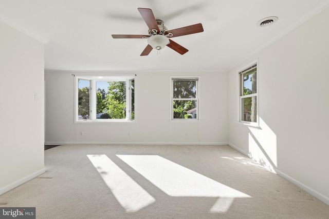 31 WYNDMOOR DR, Glenside, PA 19038