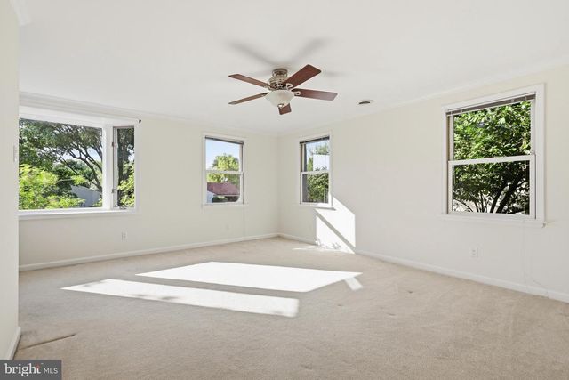 31 WYNDMOOR DR, Glenside, PA 19038