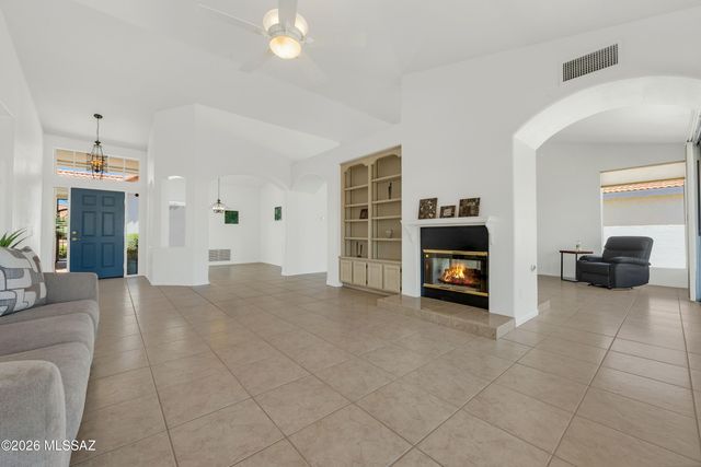 64201 E Santa Catalina Court, Tucson, AZ 85739