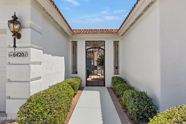 64201 E Santa Catalina Court, Tucson, AZ 85739