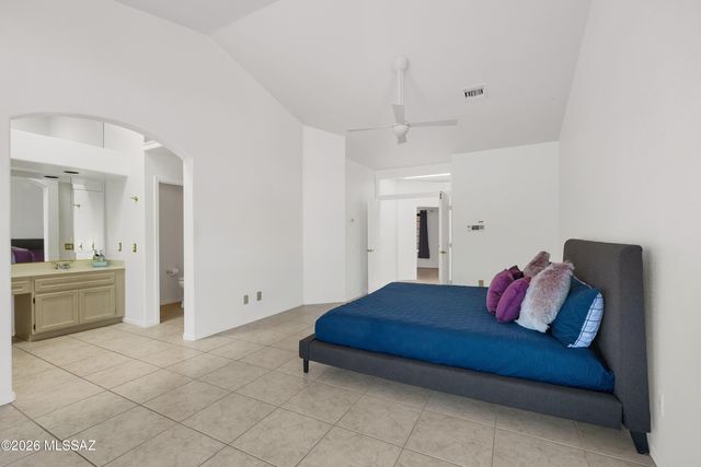 64201 E Santa Catalina Court, Tucson, AZ 85739