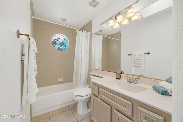 64201 E Santa Catalina Court, Tucson, AZ 85739