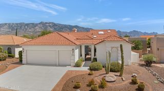 64201 E Santa Catalina Court, Tucson, AZ 85739