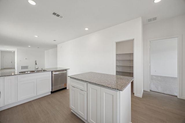 833 High Mesa Lane, Montgomery, TX 77356