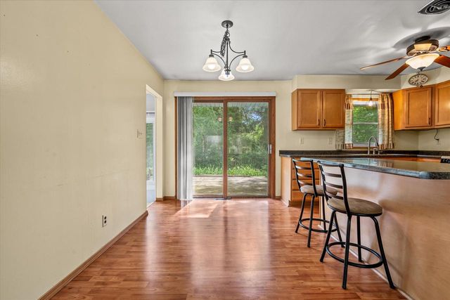 5870 S 41st STREET, Greenfield, WI 53221