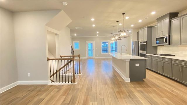 1040 Knoxboro Lane, Woodstock, GA 30188