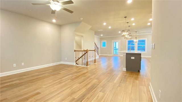 1040 Knoxboro Lane, Woodstock, GA 30188