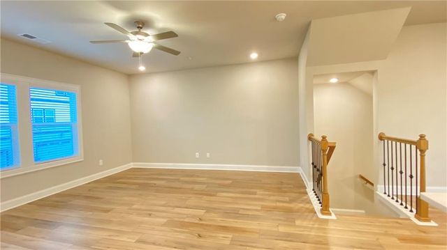 1040 Knoxboro Lane, Woodstock, GA 30188