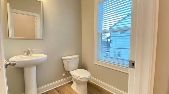 1040 Knoxboro Lane, Woodstock, GA 30188