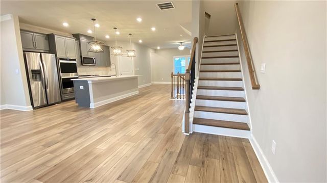 1040 Knoxboro Lane, Woodstock, GA 30188