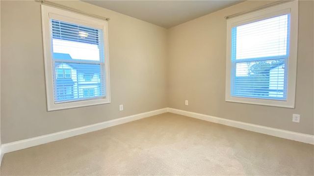 1040 Knoxboro Lane, Woodstock, GA 30188