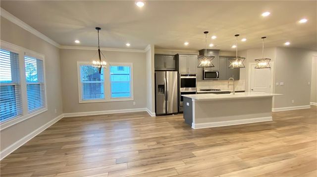 1040 Knoxboro Lane, Woodstock, GA 30188
