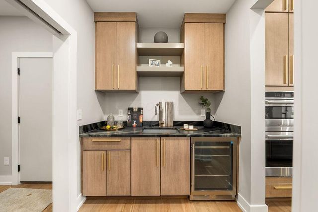 3163 S Dorchester Road, Columbus, OH 43221