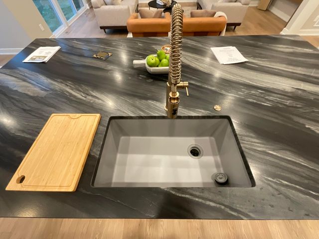 3163 S Dorchester Road, Columbus, OH 43221