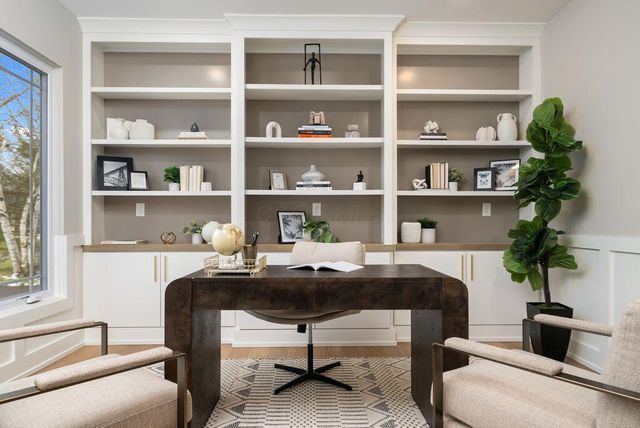 3163 S Dorchester Road, Columbus, OH 43221