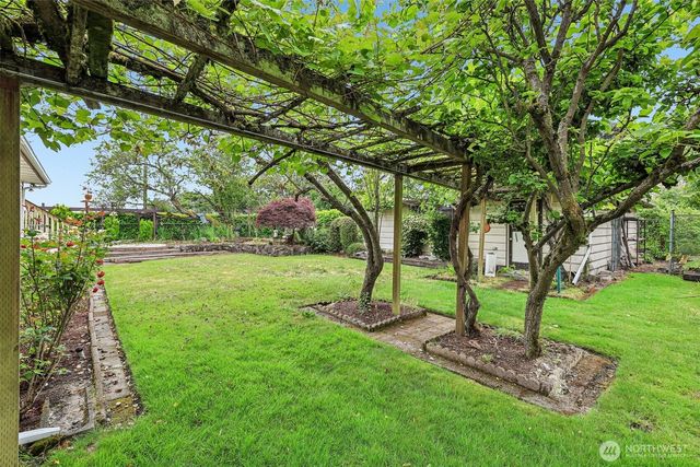 2542 S Cushman Avenue, Tacoma, WA 98405