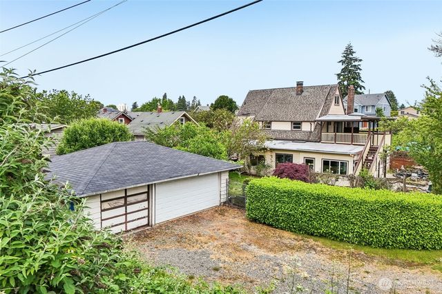 2542 S Cushman Avenue, Tacoma, WA 98405