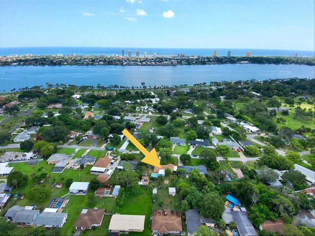 1732 CORDOVA AVENUE, Daytona Beach, FL 32117