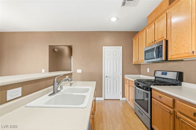 1371 Grass Creek Avenue 3, Henderson, NV 89012