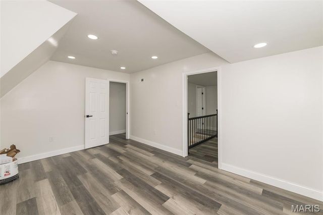 2471 Northland Avenue, St Louis, MO 63114