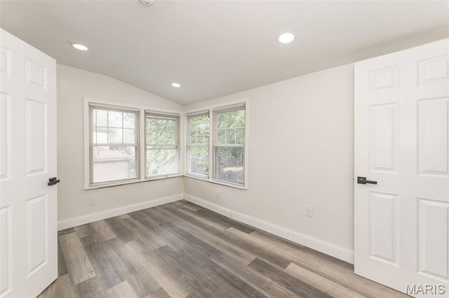 2471 Northland Avenue, St Louis, MO 63114