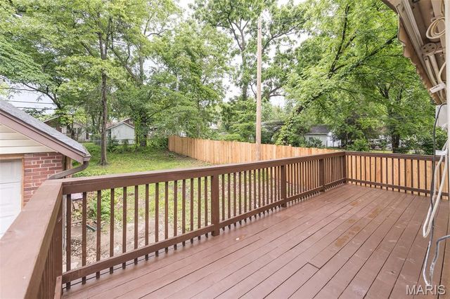 2471 Northland Avenue, St Louis, MO 63114
