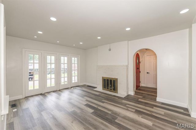 2471 Northland Avenue, St Louis, MO 63114
