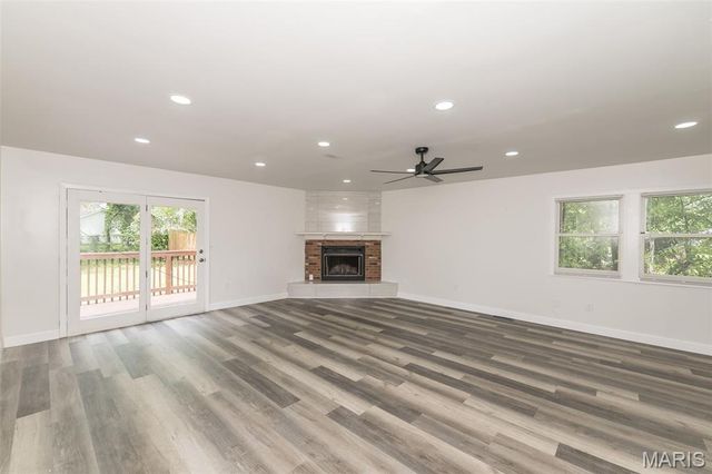 2471 Northland Avenue, St Louis, MO 63114
