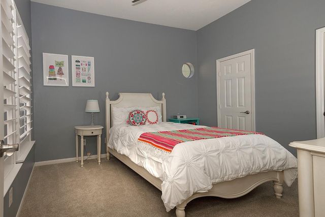 110 Wintergreen Trail, The Woodlands, TX 77382