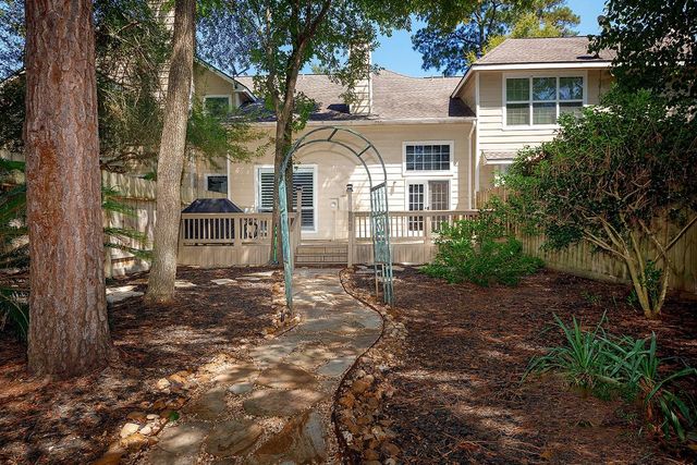 110 Wintergreen Trail, The Woodlands, TX 77382