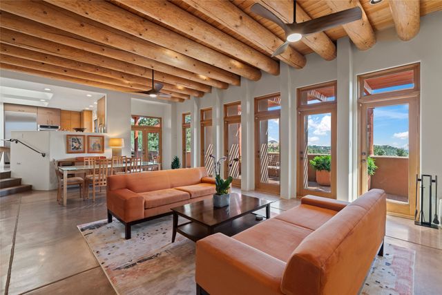 1014 Sierra Del Norte, Santa Fe, NM 87501