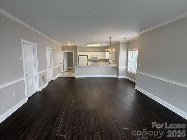 9020 Meadow Vista Road, Charlotte, NC 28213