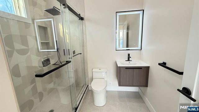 24 Peterson Road, Wayne, NJ 07470