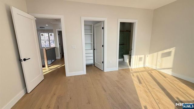 24 Peterson Road, Wayne, NJ 07470